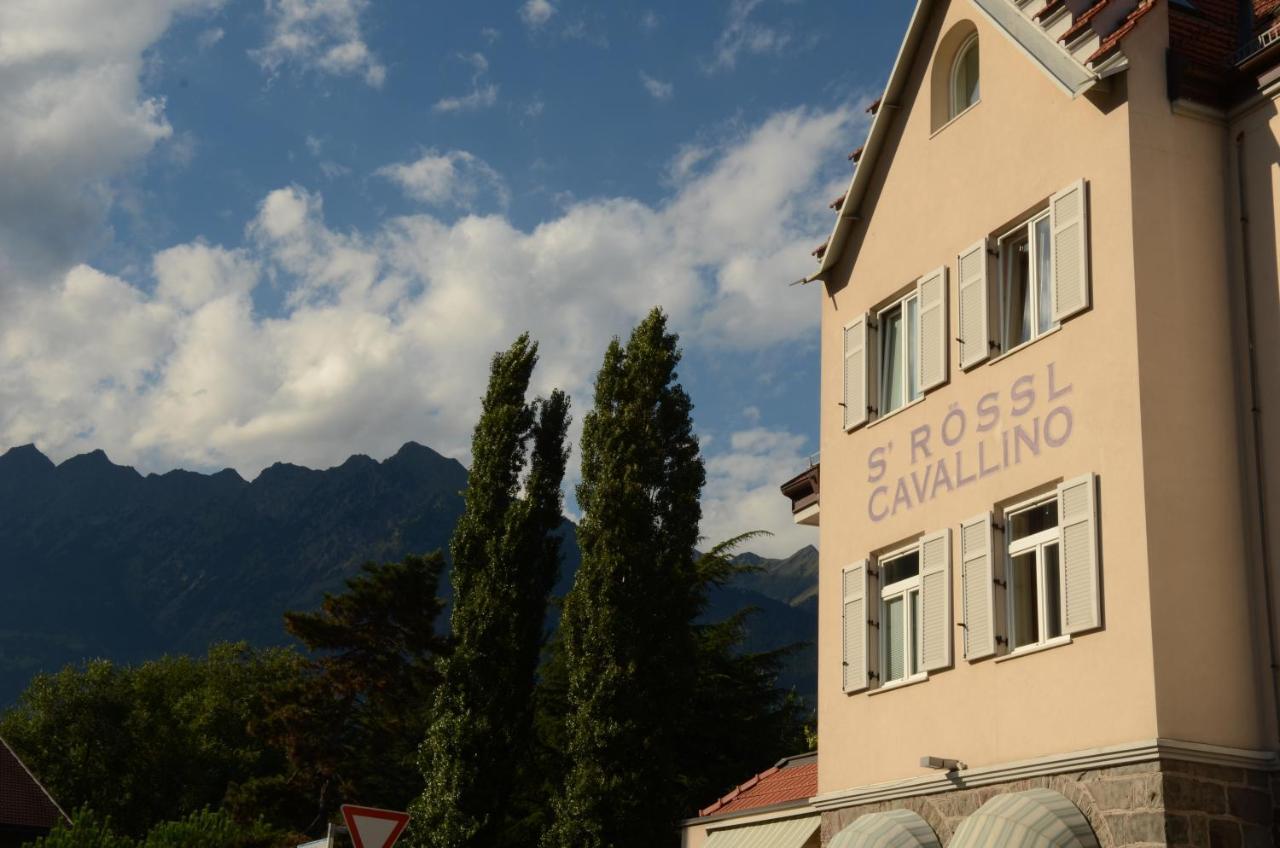 Albergo Cavallino S'Rossl Merano Bagian luar foto